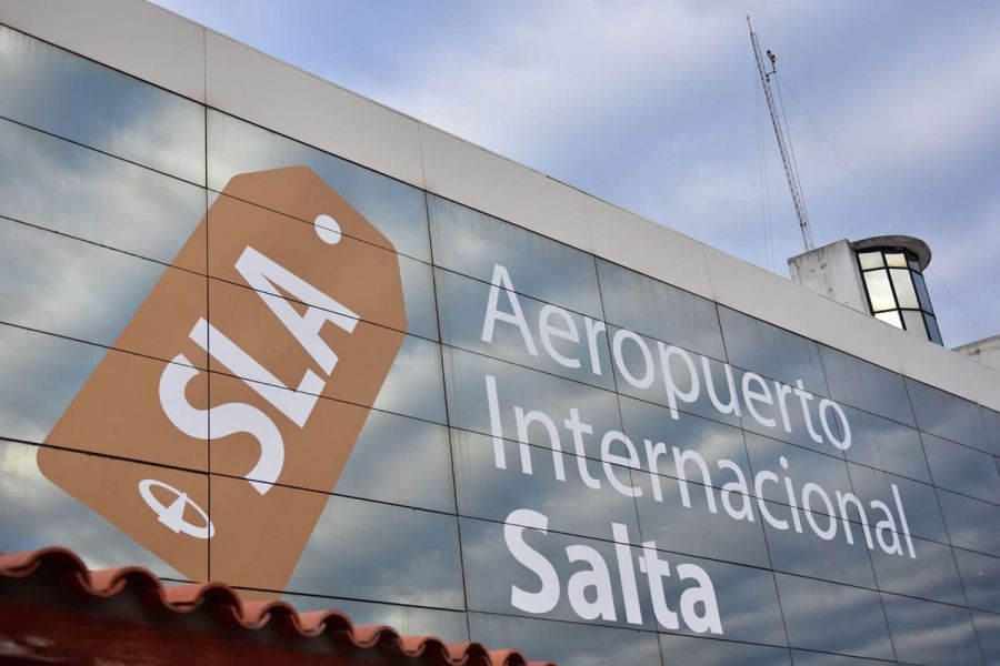 AeropuertoSLA